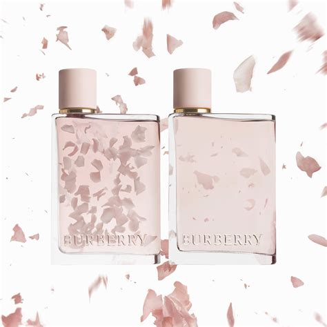 shoppers drug mart burberry her|Burberry Her Eau de Parfum Petals Limited Edition 88ml.